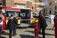 4-Ambulanza-alla-memoria-11