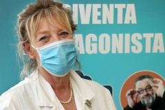 Bologna, 24/04/2020. 
la Casa dei Donatori. Sangue per la Fase2, impennata durante il periodo Covid di aspiranti donatori. La comunità dello Sri Lanka che, grazie al coordinamento dell’Associazione Andromeda, ha coinvolto 60 dei suoi membri che hanno cominciato gli esami per diventare donatori. 
Vanda Randi, direttore del Trasfusionale Unico Metropolitano. 
Foto Paolo Righi