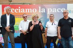 Facciamo-la-pace-095